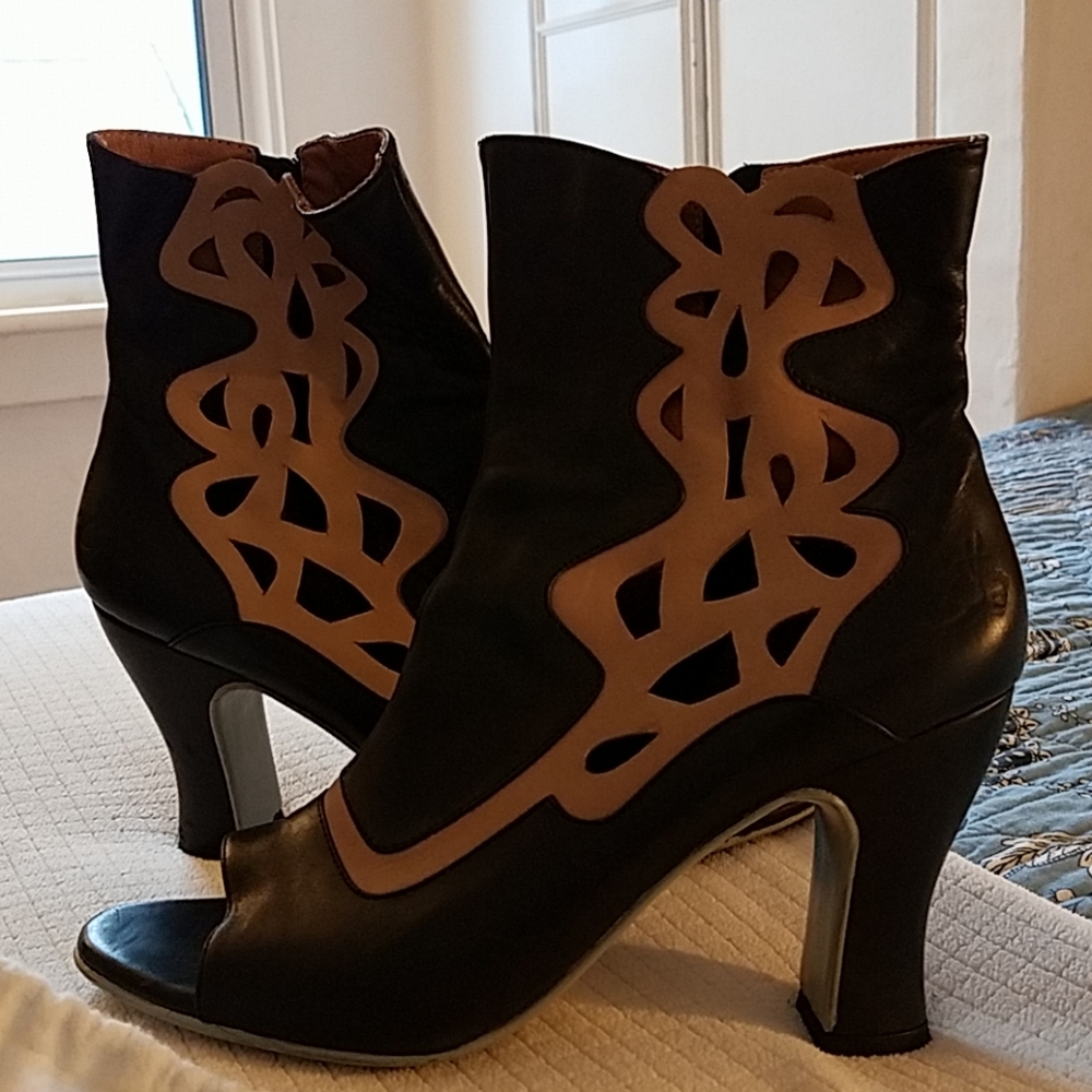 John Fluevog cut out booties